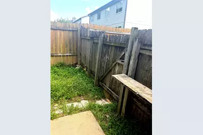 9608 Carson Creek Boulevard #B, Del Valle, TX 78617 - Photo 3