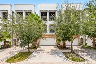 4744 Aftonshire Dr, Houston, TX 77027 - Photo 3