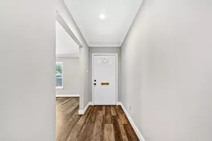 5519 Ariel St, Houston, TX 77096 - Photo 3