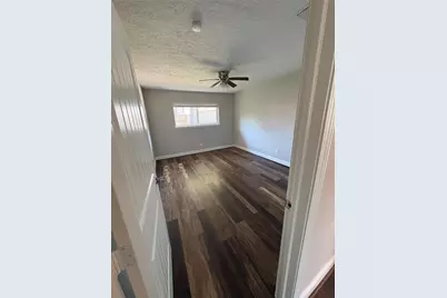 5519 Ariel Street, Houston, TX 77096 - Photo 9