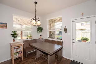 2110 Stonehollow Ct, Pearland, TX 77581 - Photo 11