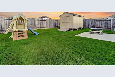 24715 Russet Bluff Trail, Houston, TX 77336 - Photo 3