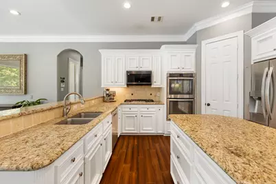 25322 Piney Bend Court, Spring, TX 77389 - Photo 15