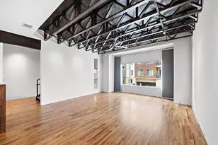 105 Willard St, Houston, TX 77006 - Photo 9