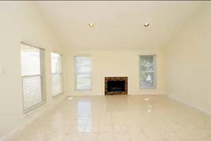 11630 Briar Rose Dr, Houston, TX 77077 - Photo 5