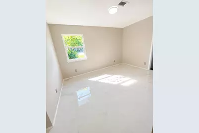 513 W Texas Street, Brazoria, TX 77422 - Photo 7
