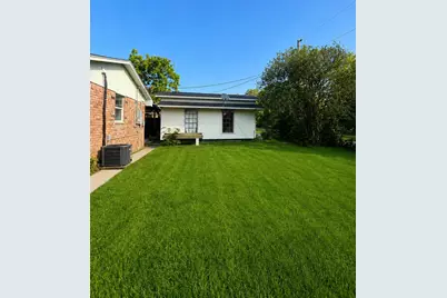 513 W Texas Street, Brazoria, TX 77422 - Photo 11
