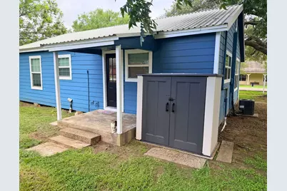1706 Smith Street, Waller, TX 77484 - Photo 7