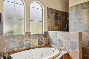 9621 Thompson Lake Dr, Missouri City, TX 77459 - Photo 15