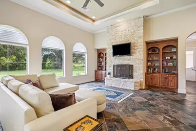 9621 Thompson Lake Drive, Missouri City, TX 77459 - Photo 5