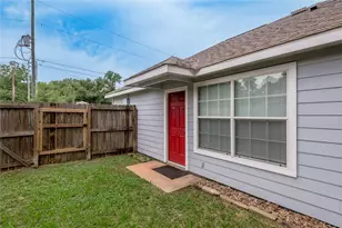 112 Bernice Dr, Huntsville, TX 77320 - Photo 37