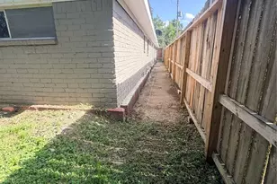 8127 Richland Dr, Houston, TX 77028 - Photo 23