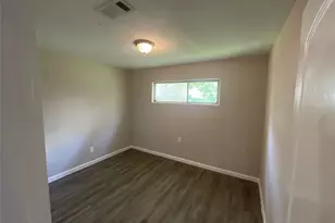8127 Richland Dr, Houston, TX 77028 - Photo 3