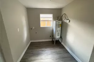 8127 Richland Dr, Houston, TX 77028 - Photo 5