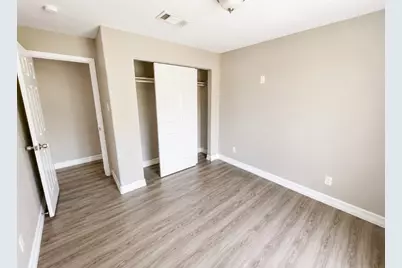 8127 Richland Drive, Houston, TX 77028 - Photo 5