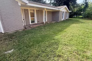 8127 Richland Dr, Houston, TX 77028 - Photo 17