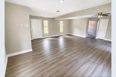 8127 Richland Drive, Houston, TX 77028 - Photo 3