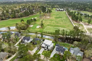 51 Huntsmans Horn Cir, The Woodlands, TX 77380 - Photo 49