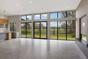 51 Huntsmans Horn Cir, The Woodlands, TX 77380 - Photo 9