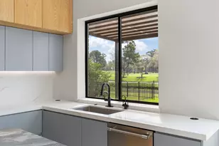 51 Huntsmans Horn Cir, The Woodlands, TX 77380 - Photo 17