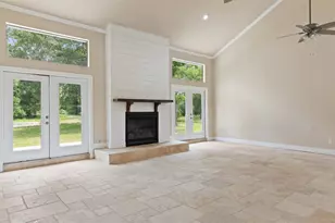 10308 Ehlers Rd, Conroe, TX 77302 - Photo 11