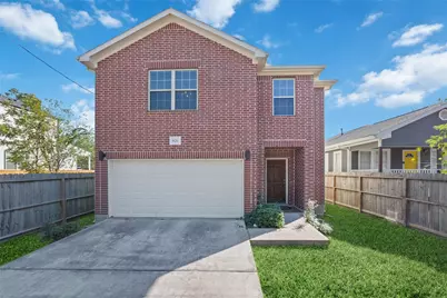 826 E 40th Street, Houston, TX 77022 - Photo 1