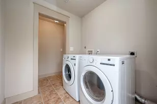 1216 Campbell St, Houston, TX 77009 - Photo 25