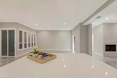 15070 Kimberley Court, Houston, TX 77079 - Photo 9