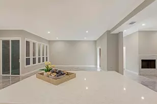 15070 Kimberley Ct, Houston, TX 77079 - Photo 9
