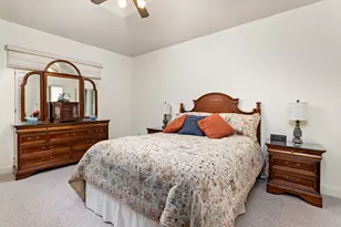 21 Sandelwood Trl Trail, Beaumont, TX 77706 - Photo 19