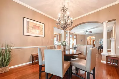 5213 Cottonwood Creek Lane, League City, TX 77573 - Photo 5