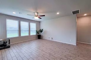 24811 Crimson Pine Dr, Houston, TX 77336 - Photo 23