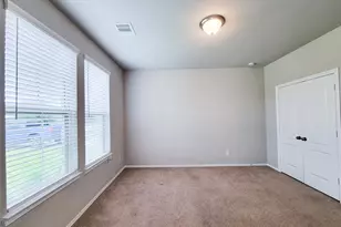 24811 Crimson Pine Dr, Houston, TX 77336 - Photo 9