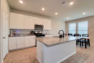 24811 Crimson Pine Dr, Houston, TX 77336 - Photo 15