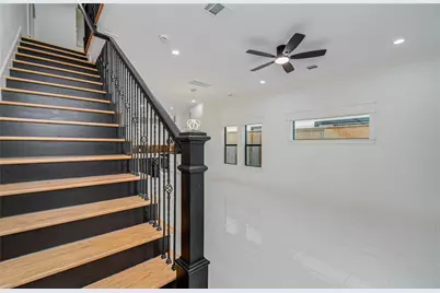 119 E 38th Street, Houston, TX 77018 - Photo 15