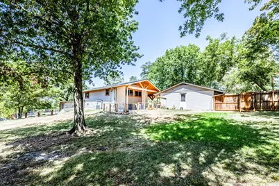 2120 Avenue R, Huntsville, TX 77340 - Photo 31