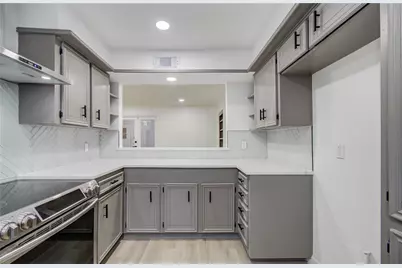 1888 Saxony Lane, Houston, TX 77058 - Photo 7