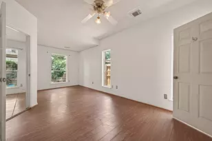 10023 Cabin Creek Dr, Houston, TX 77064 - Photo 15