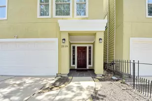 2119 Stuart St, Houston, TX 77004 - Photo 3