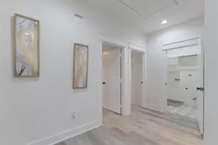 890 Lucky St, Houston, TX 77088 - Photo 21