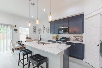 890 Lucky Street #A, Houston, TX 77088 - Photo 11