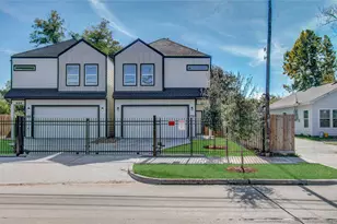 837 S Victory Dr, Houston, TX 77088 - Photo 3