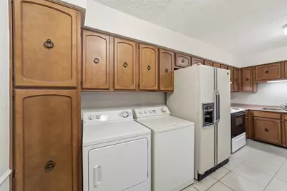 461 N Post Oak Lane #461, Houston, TX 77024 - Photo 13