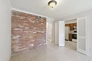 461 N Post Oak Ln, Houston, TX 77024 - Photo 3