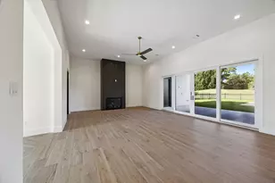 65 Shadow Creek Ridge Dr, Spring, TX 77389 - Photo 7