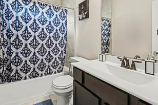 13807 Andover Park Dr, Houston, TX 77083 - Photo 11