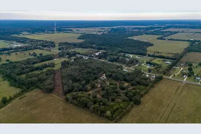 1563 Highway 105 E, Liberty, TX 77575 - Photo 9