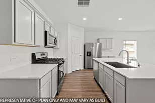 247 Golden Eagle Blvd, New Waverly, TX 77358 - Photo 3