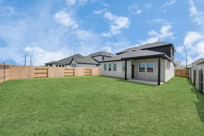 7727 Clover Gully Lane, Katy, TX 77493 - Photo 33