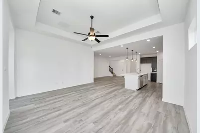 7727 Clover Gully Lane, Katy, TX 77493 - Photo 19